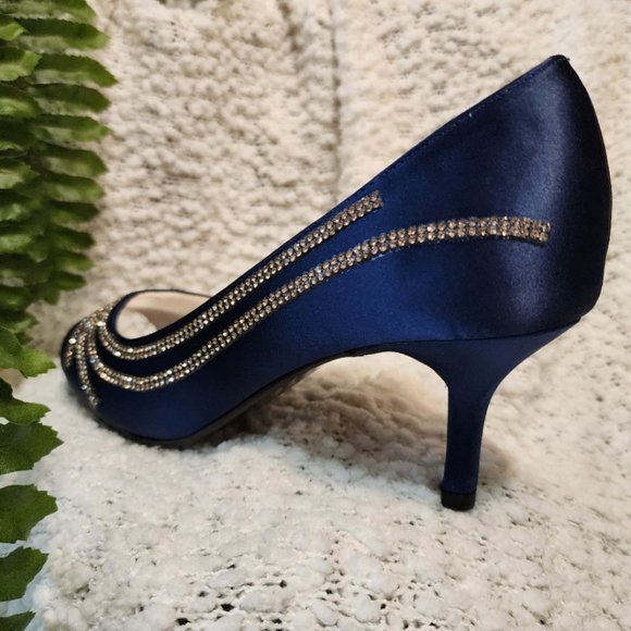 Caparros Womens Oz Peep Toe Classic Pumps, Blue Satin w/Silver Rhinestones 5.5M - Picture 8 of 16